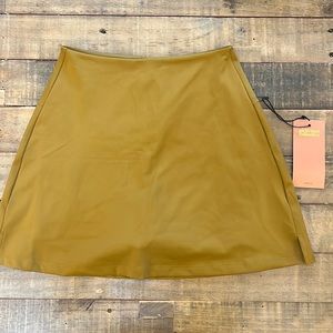Girlfriend Collective Sport Skort in Saddle